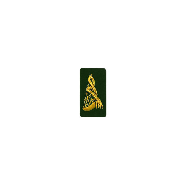 Bagpipe Badge Gold Bullion On Green